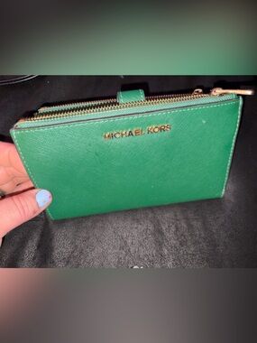 Michael Kors Emerald Saffiano Zippered Wallet with Gold Logo